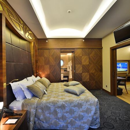 Warwick Ankara Hotel Buitenkant foto
