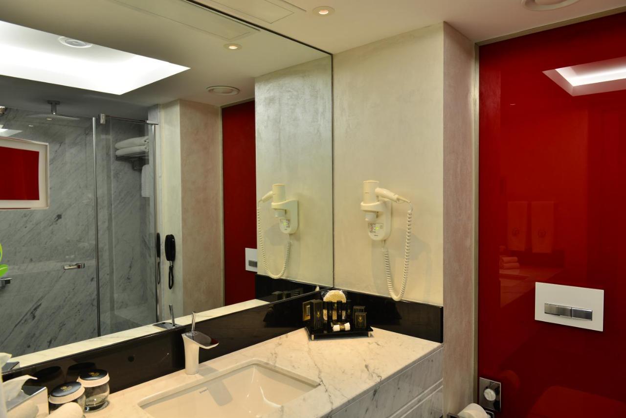 Warwick Ankara Hotel Buitenkant foto