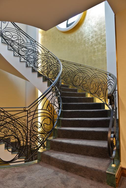 Warwick Ankara Hotel Buitenkant foto