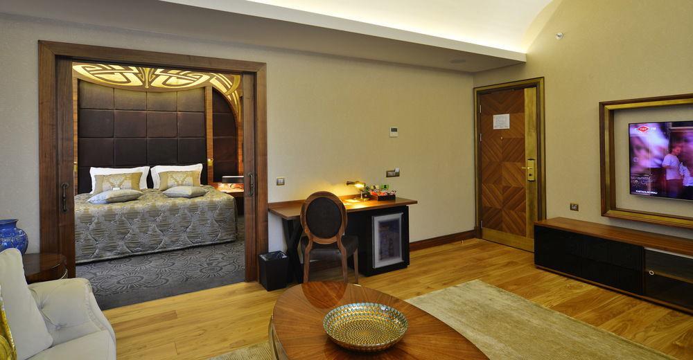 Warwick Ankara Hotel Buitenkant foto